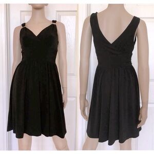 White House Black Market Size 2 dress New with Tag